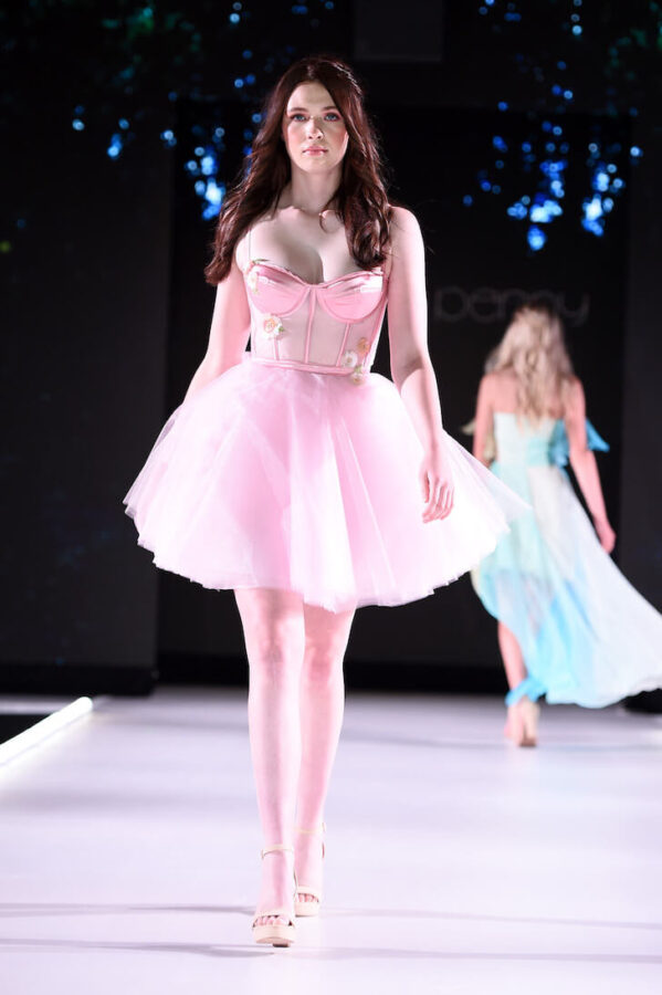 Model walks for Peach and Penny at Runway 7 NYFW Sony Hall Photo By Ilya S. Savenok